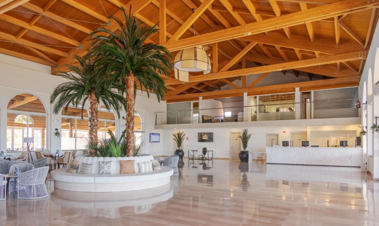 Ilunion Sancti Petri Aparthotel Chiclana de la Frontera Εξωτερικό φωτογραφία