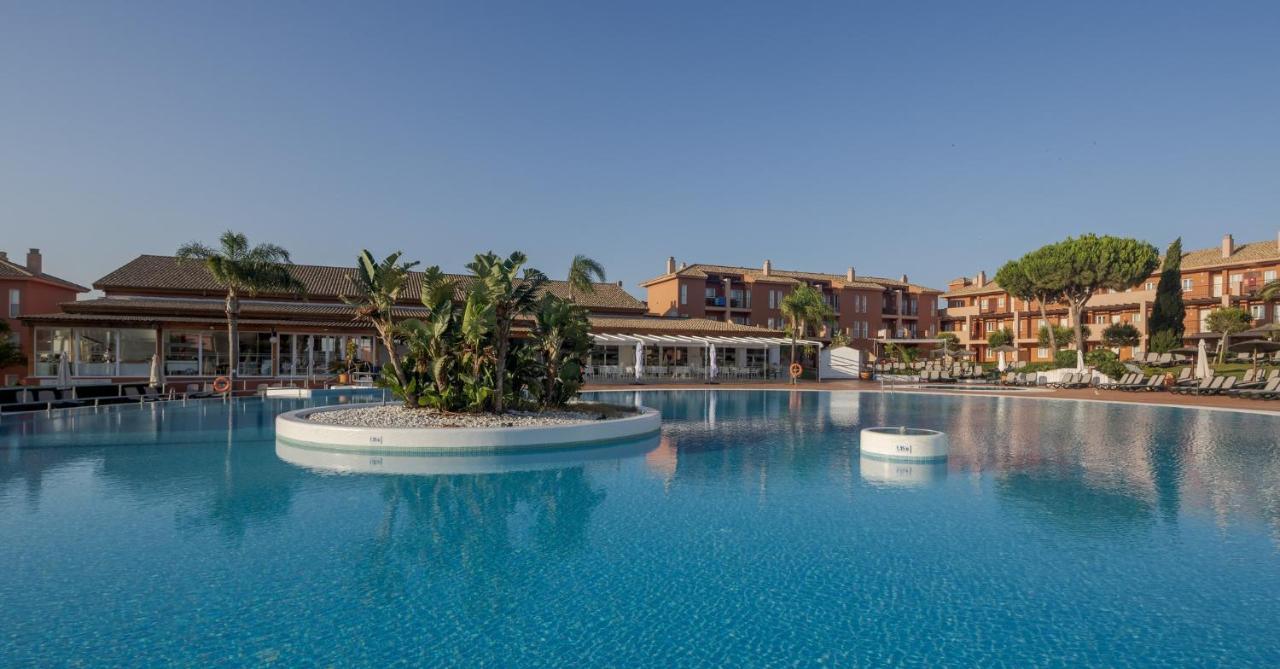 Ilunion Sancti Petri Aparthotel Chiclana de la Frontera Εξωτερικό φωτογραφία