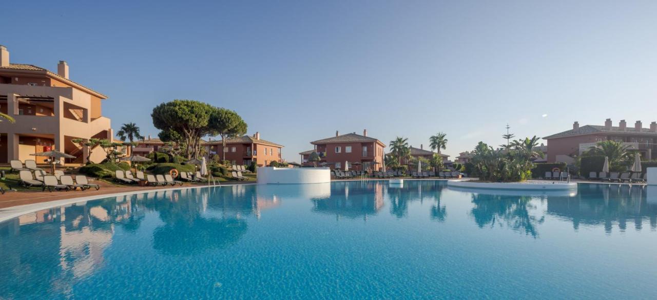 Ilunion Sancti Petri Aparthotel Chiclana de la Frontera Εξωτερικό φωτογραφία