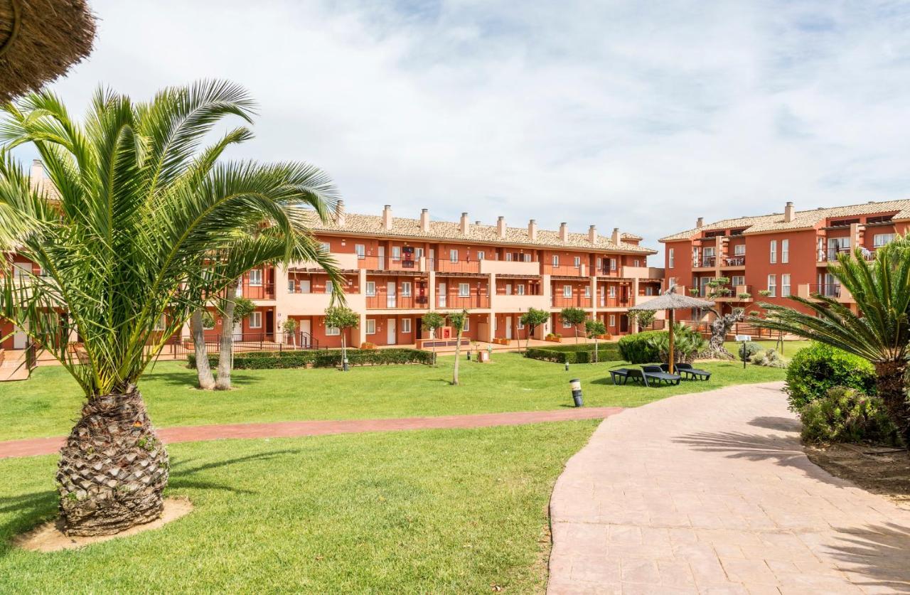 Ilunion Sancti Petri Aparthotel Chiclana de la Frontera Εξωτερικό φωτογραφία